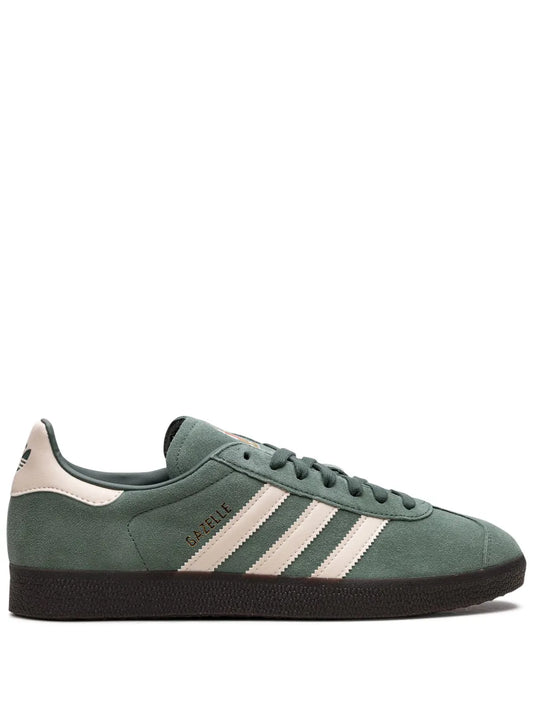 adidas Gazelle Mexico Sneakers — Green — Size US M 6 - US W 7.5 — Front View