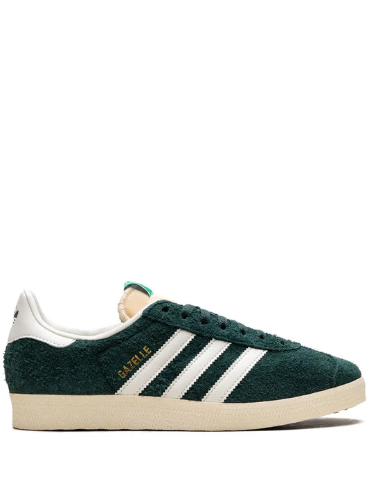 adidas Gazelle Mineral Green/Off White/Cream White Sneakers — Green — Size US M 6 - US W 7.5 — Front View