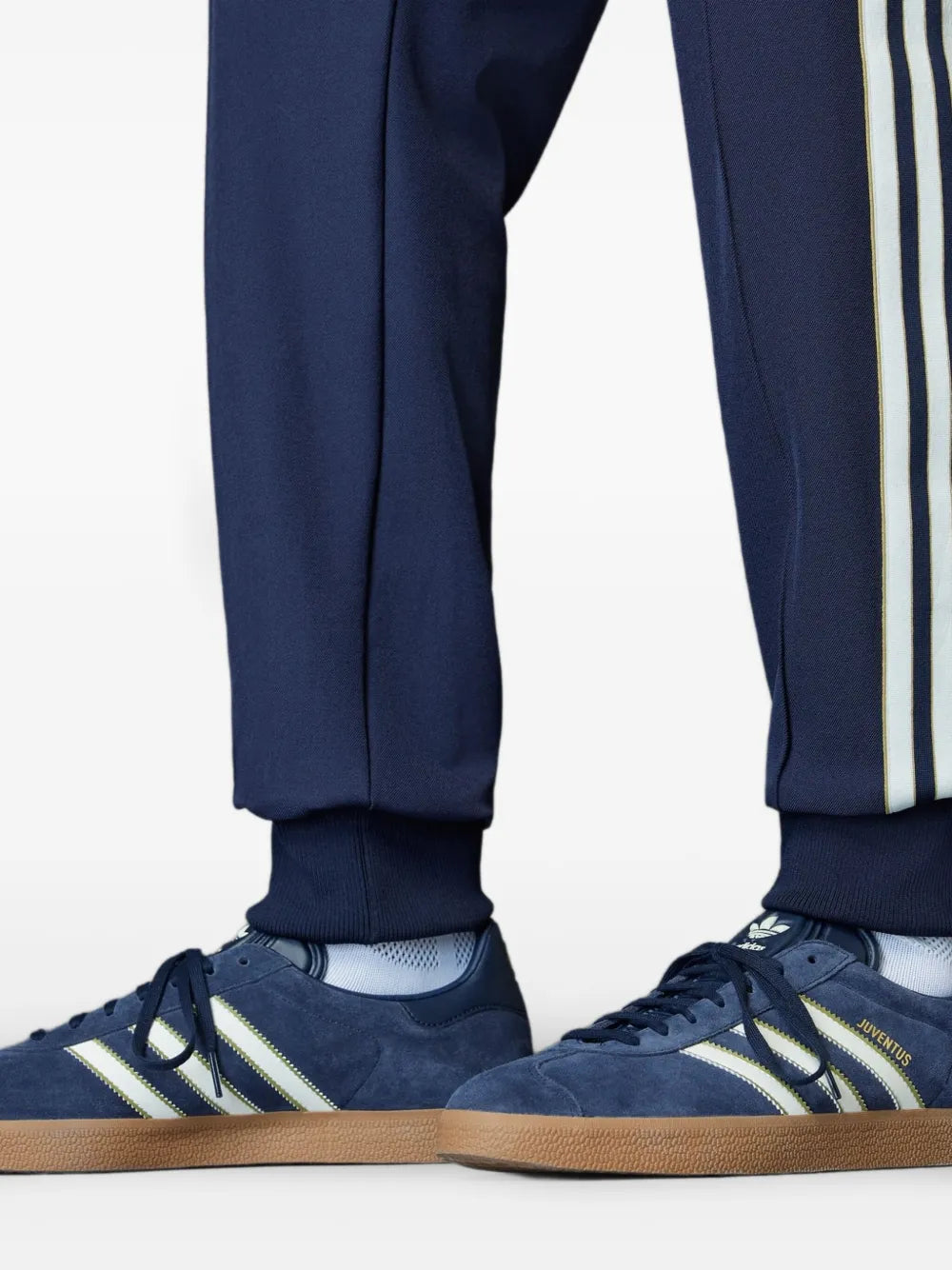 adidas Gazelle Juventus Sneakers — Dark Blue — Size US M 6 - US W 7.5 — Back View