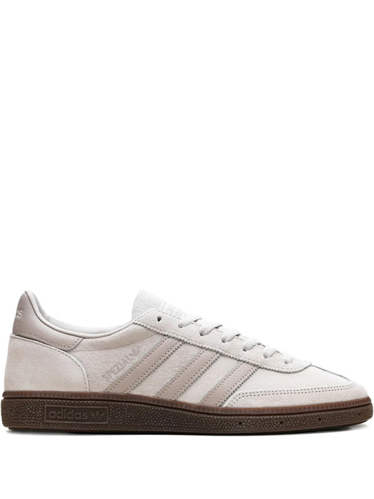 adidas Handball Spezial Alumina/Wonder Beige Sneakers — Light Grey — Size US M 8.5 - US W 10 — Front View
