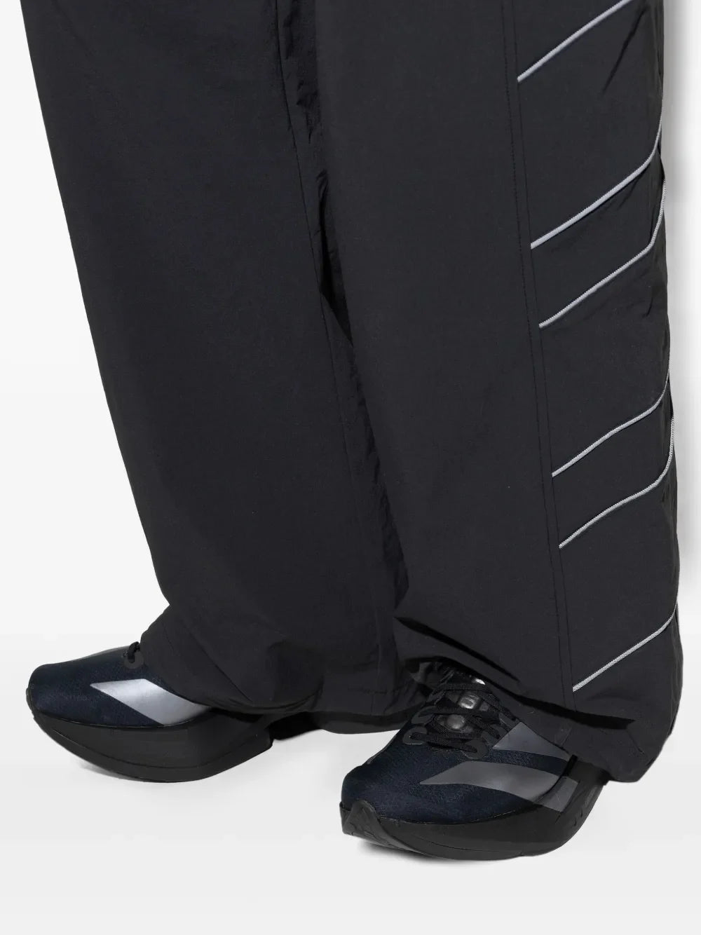 adidas Adizero Adios Pro 4 Sneakers — Black — Size US M 4.5 - US W 6 — Detail View