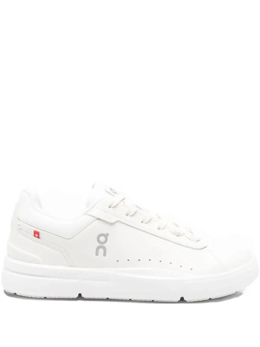 On Running The Roger Advantage — White — Size US M 3.5 - US W 5 — Front View