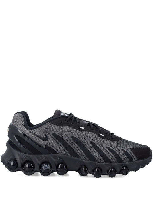 Nike Air Max Dn8 Panelled Trainers — Black — Size US M 3.5 - US W 5 — Front View