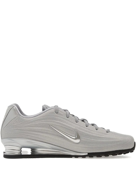 Nike Shox Z Metallic-Logo — Same as shown — Size US M 3.5 - US W 5 — Front View