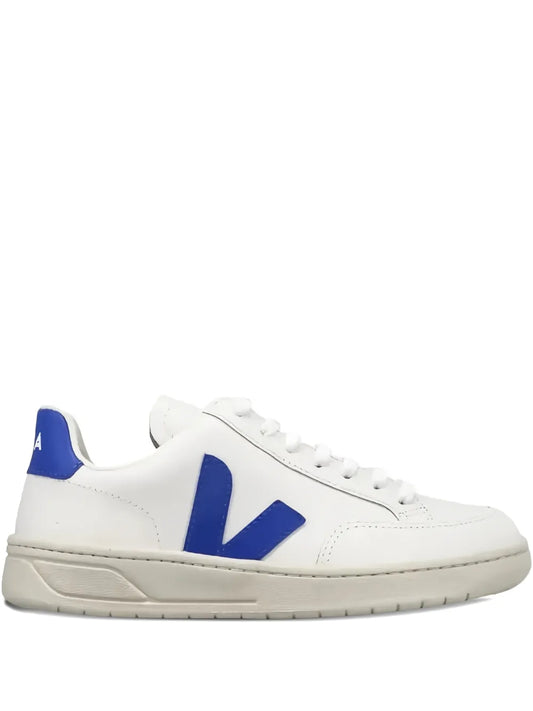 VEJA V-12 — White — Size US M 3.5 - US W 5 — Front View