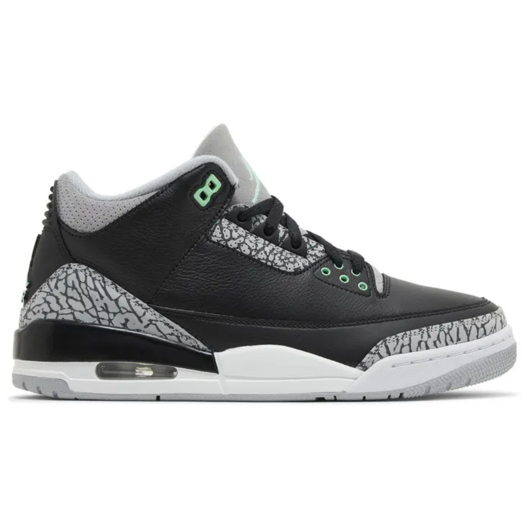 Air Jordan 3 Retro “Green Glow”