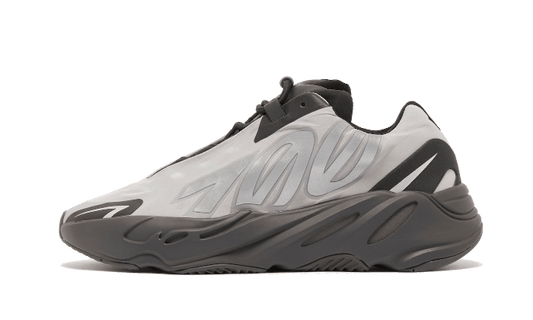 Adidas Yeezy 700 MNVN Metallic - GW9524