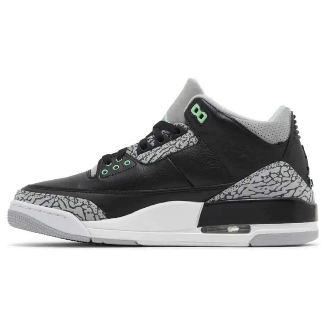 Air Jordan 3 Retro “Green Glow”