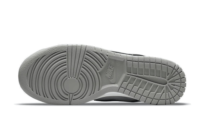 Dunk Low Golden Gals Metallic Silver