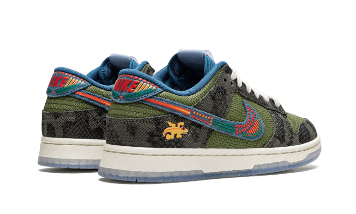 Nike Dunk Low Siempre Familia